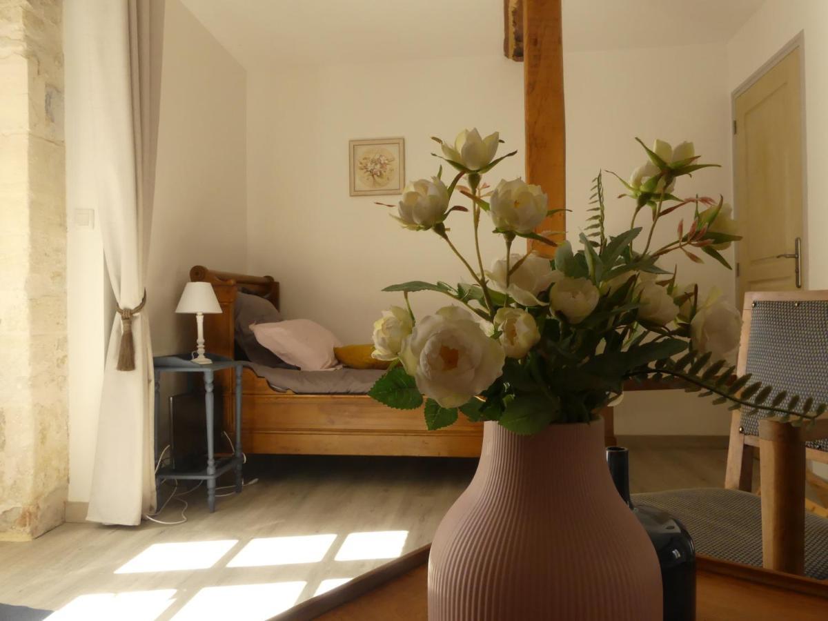 Domaine De La Cour Vautier Bed and Breakfast Mandeville-en-Bessin Eksteriør billede